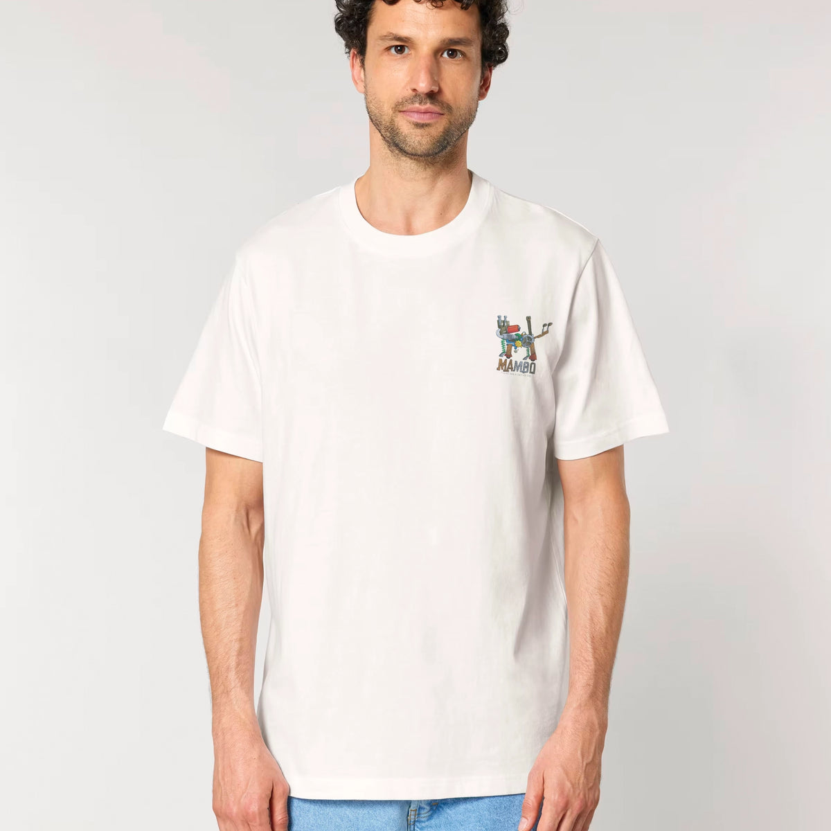 Mechanical Dog t-shirt in Off White — model front