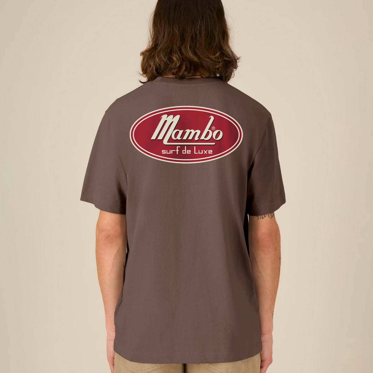 Logo Badge t-shirt in Mocha — model back