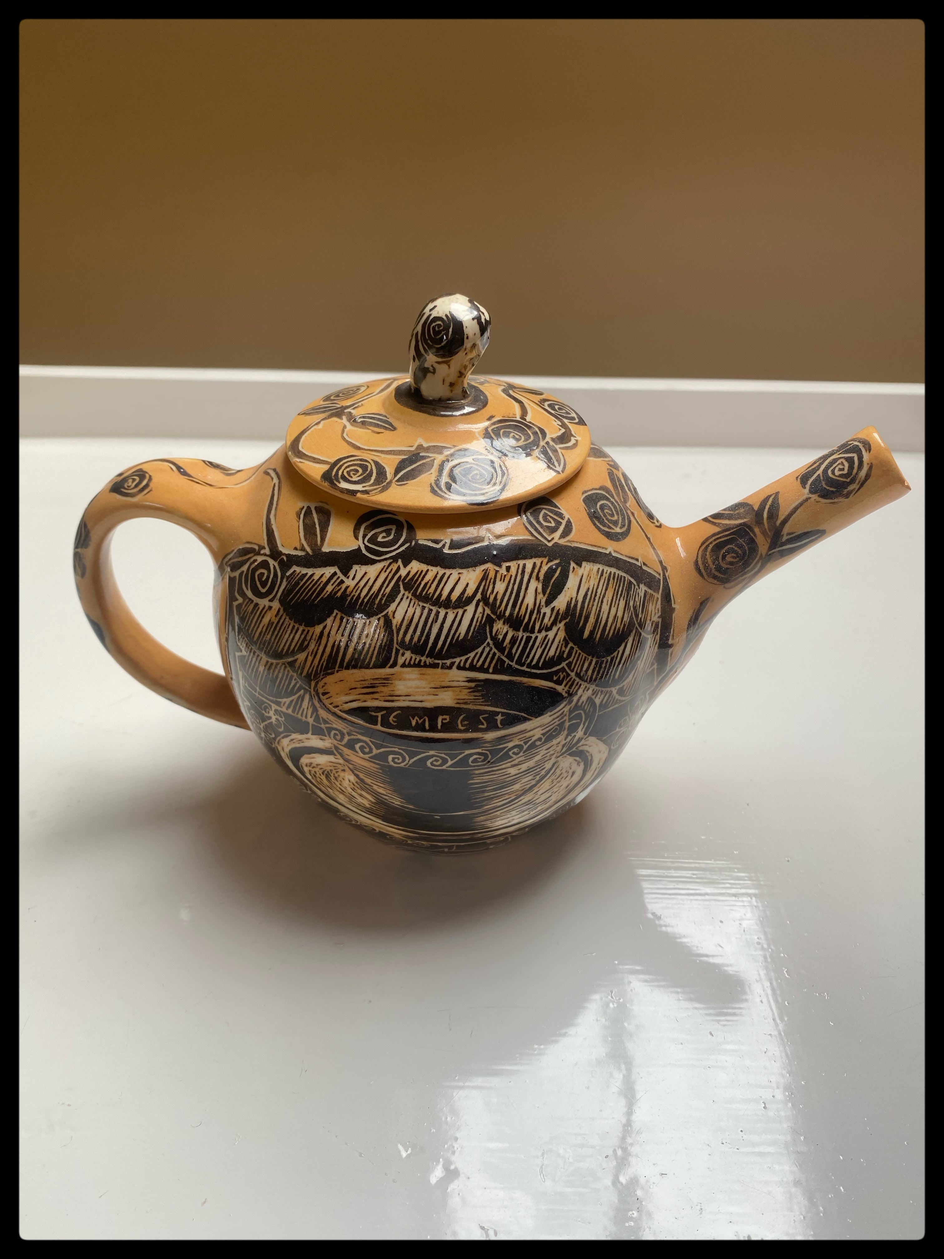 Gerry Wedd teapot Relics